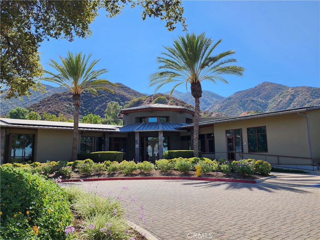 9153 Wooded Hill Drive Property Photo 13