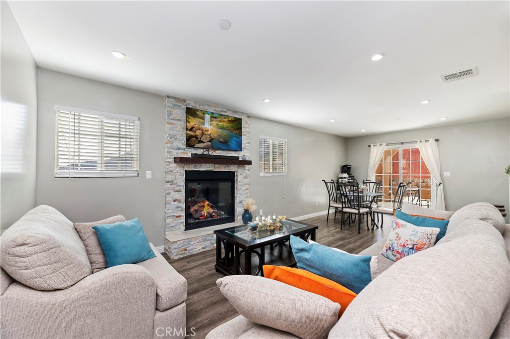 17525 Bodkin Avenue Property Photo 3