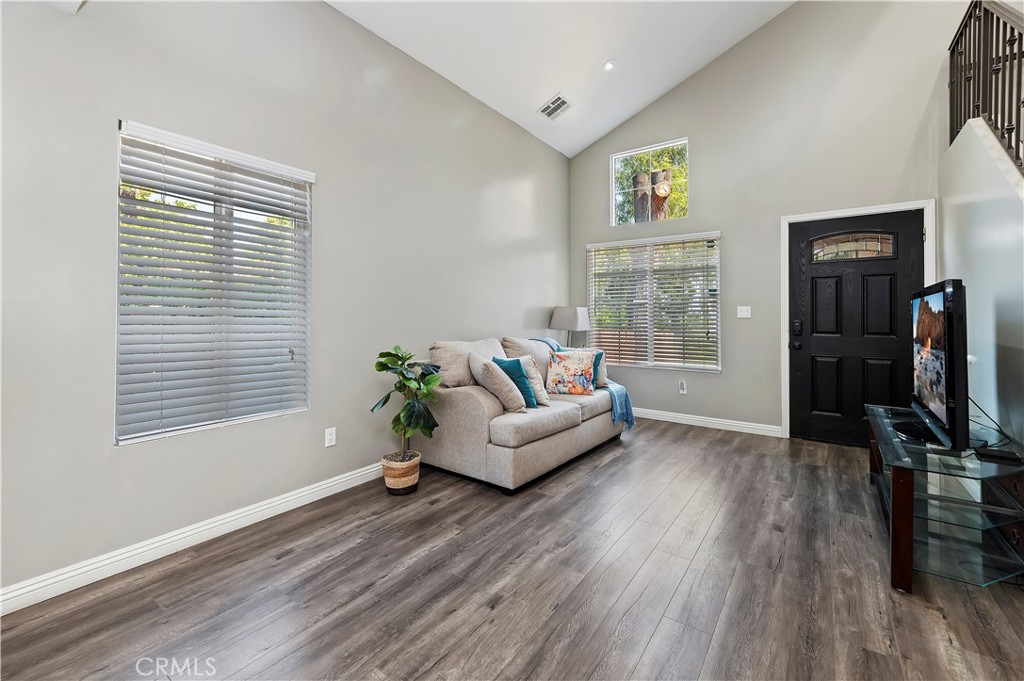 17525 Bodkin Avenue Property Photo 7