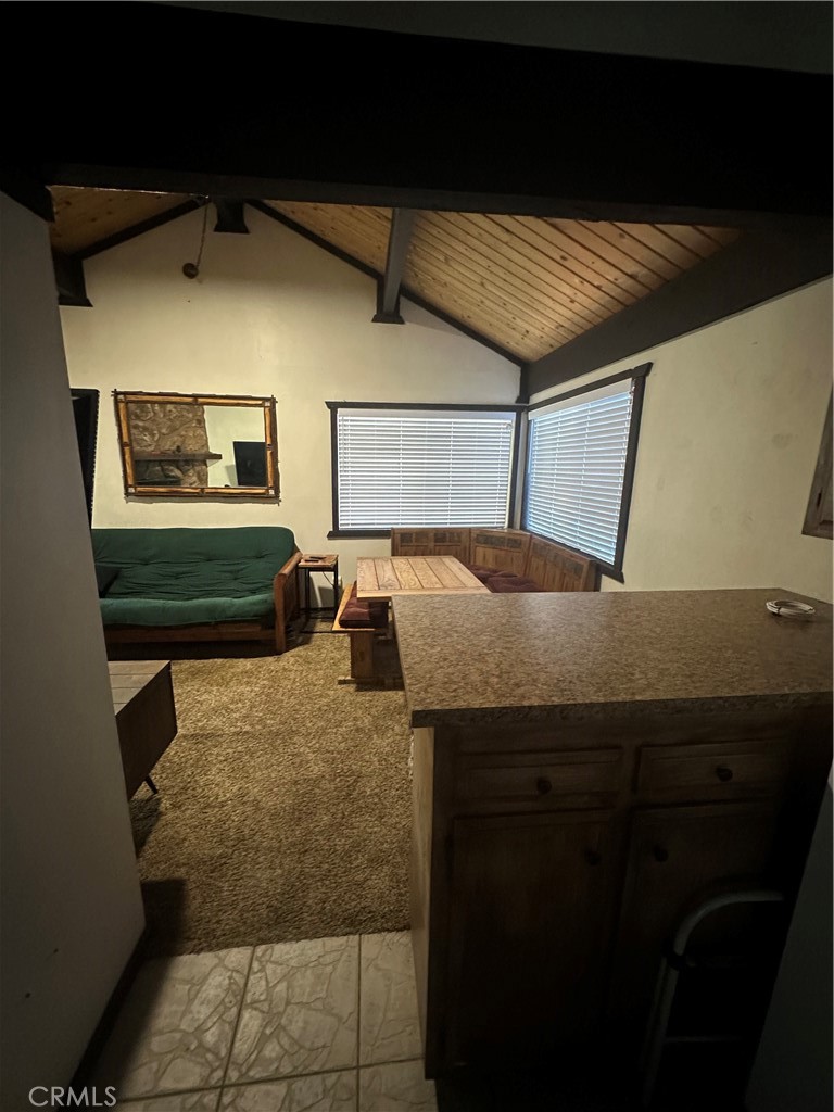 358 San Bernardino Avenue Property Photo 8