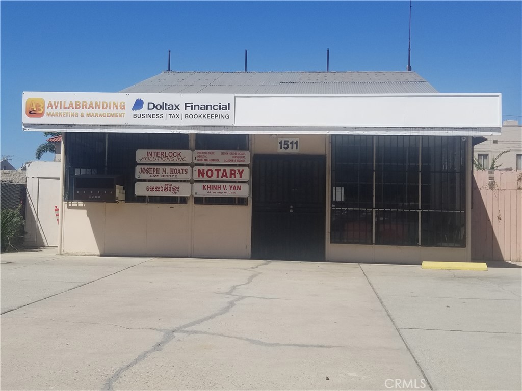 1511 E Anaheim St Property Photo