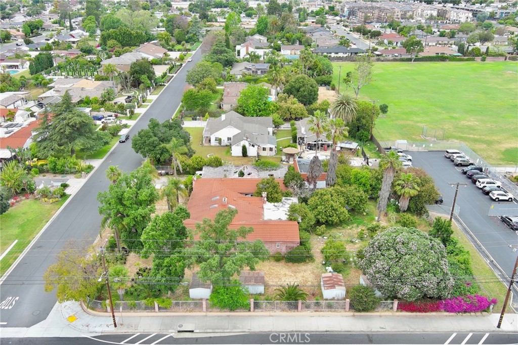 9462 Hillview Road Property Photo 15