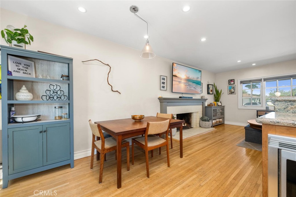 400 Coastline Drive Property Photo 15