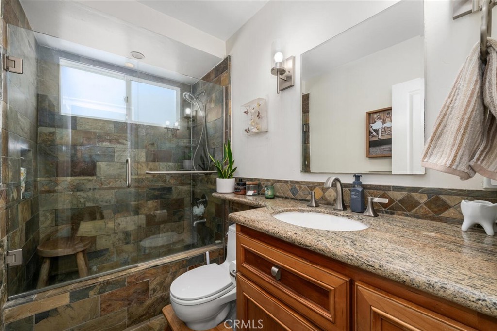 400 Coastline Drive Property Photo 30
