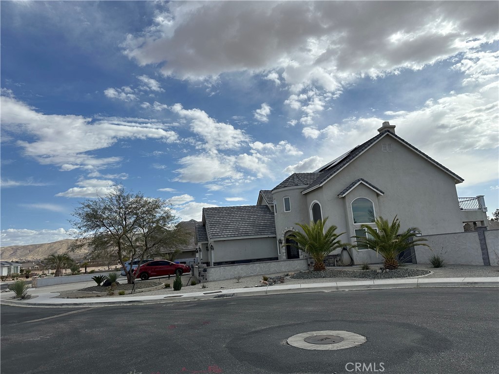 11238 Lindsay Lane Property Photo 3