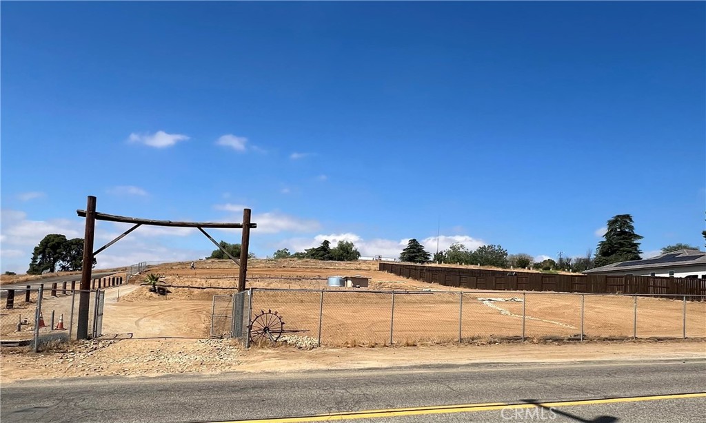 10329 Union Street Property Photo