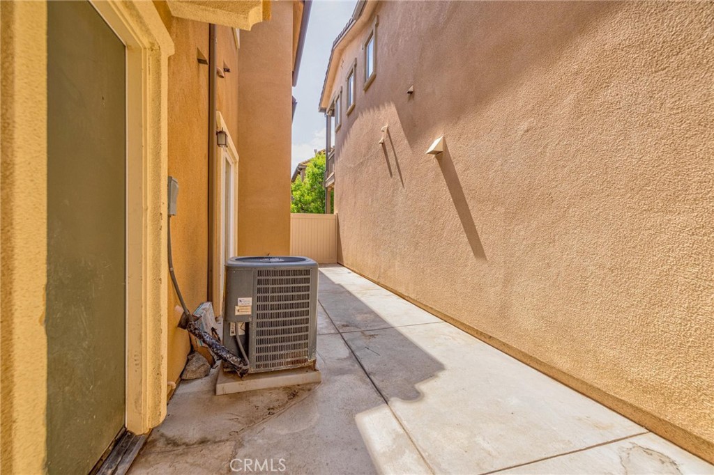 15906 Moonflower Avenue Property Photo 54