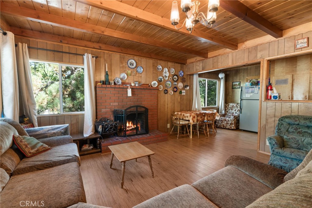 682 Talmadge Road Property Photo 3