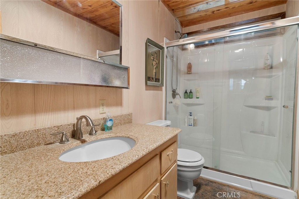 682 Talmadge Road Property Photo 7