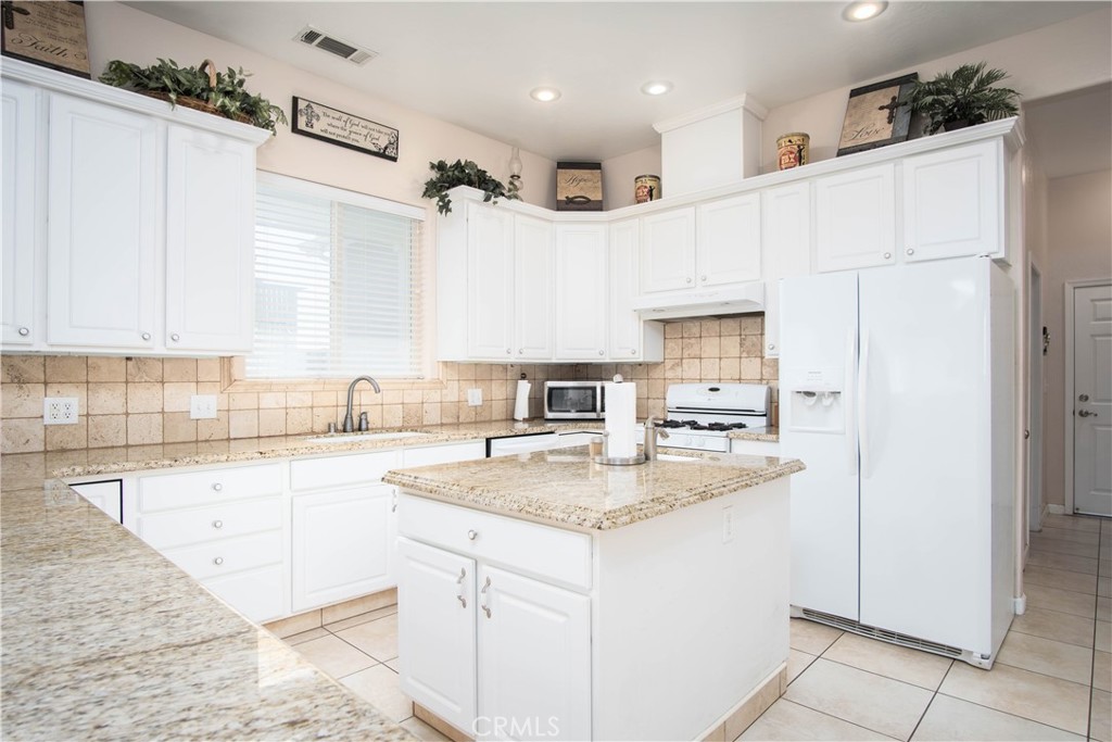 1252 W Linda Vista Avenue Space B Property Photo 14