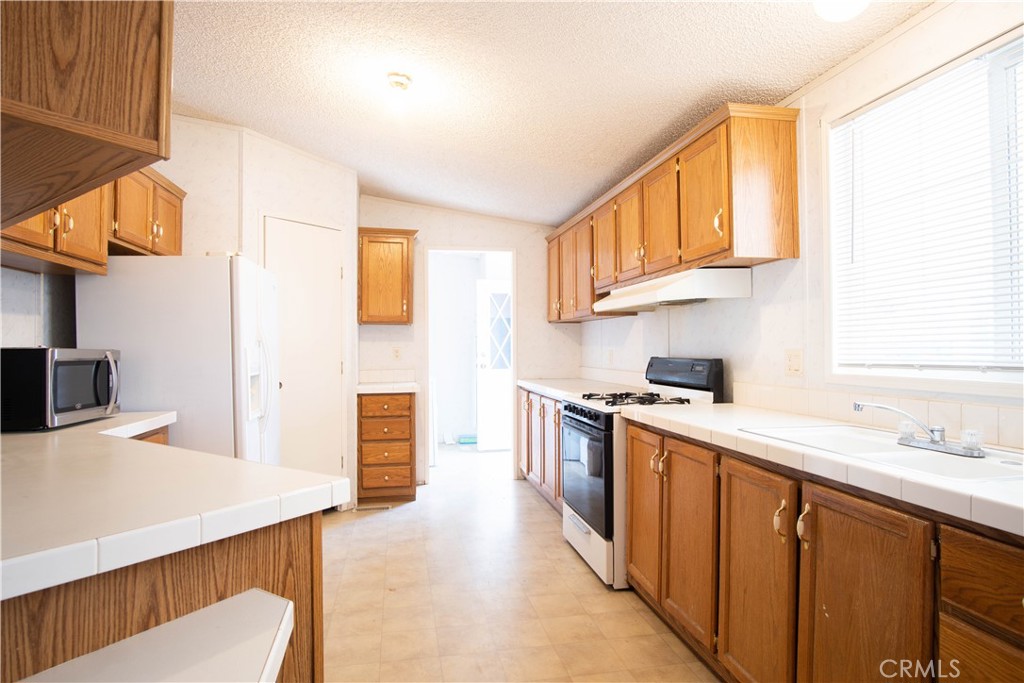 1252 W Linda Vista Avenue Space B Property Photo 43