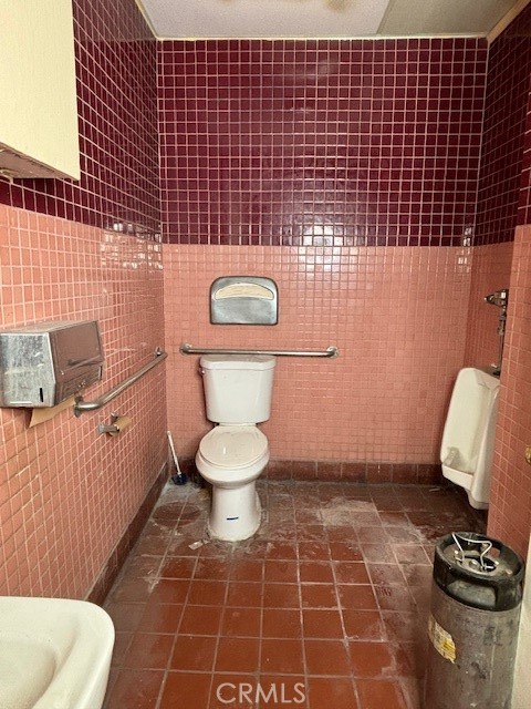 3841 Tweedy Boulevard Property Photo 12