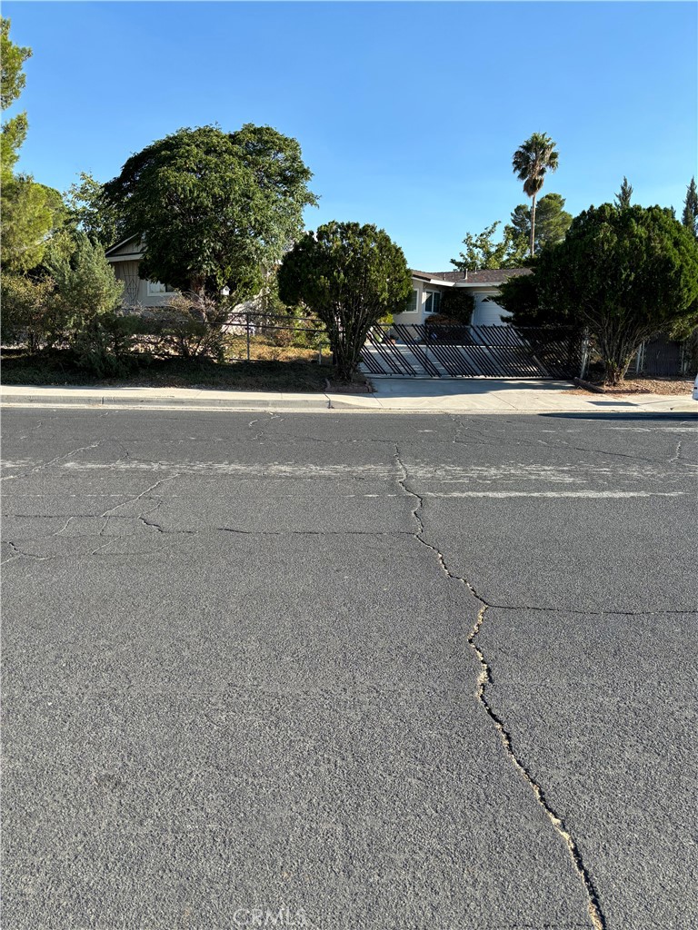 15873 La Paz Drive Property Photo 1