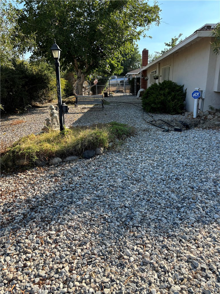 15873 La Paz Drive Property Photo 16