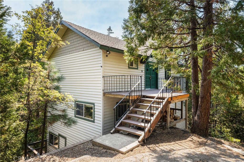 175 Golf Course Road Property Photo