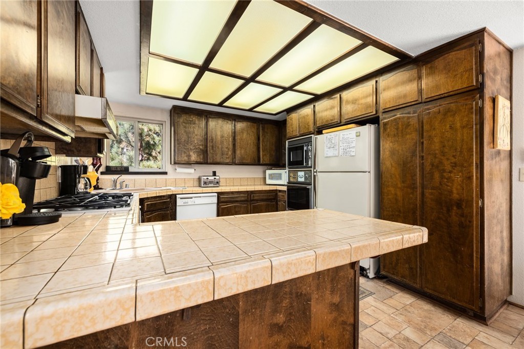 175 Golf Course Road Property Photo 38