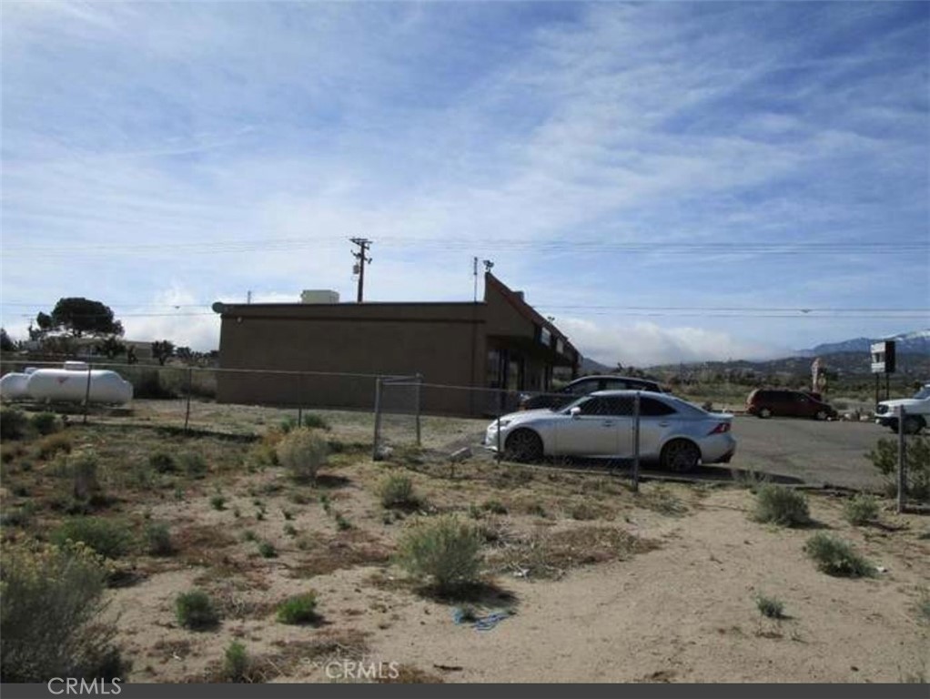 9757 Lebec Road Property Photo 8