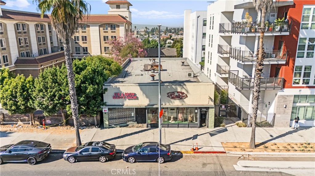 1757 Long Beach Boulevard Property Photo 1
