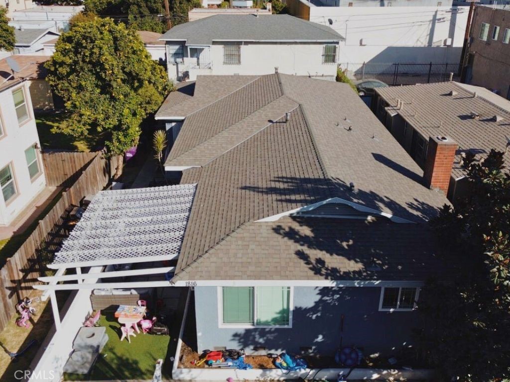 1816 Oregon Avenue Property Photo 2