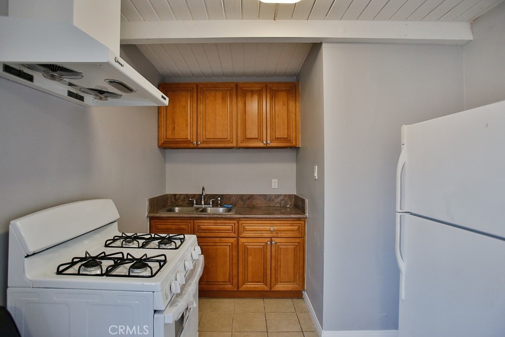 502 W 17th Street Property Photo 12