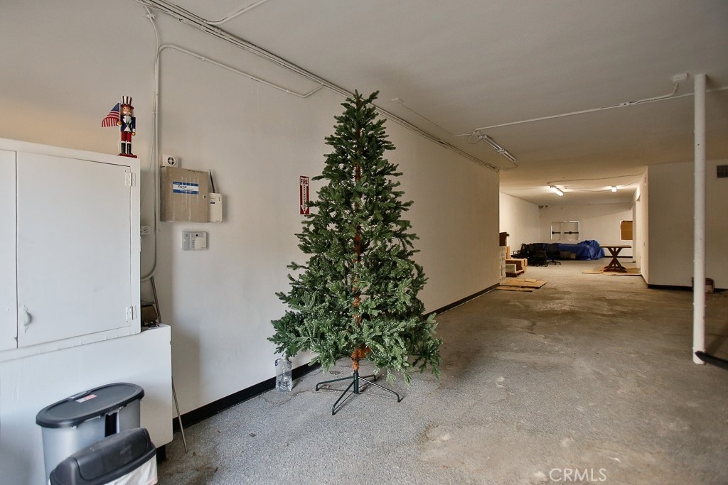 502 W 17th Street Property Photo 19