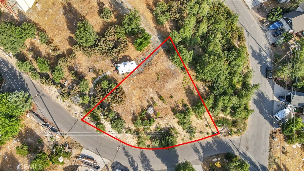 26867 Inyo Court Property Photo 6
