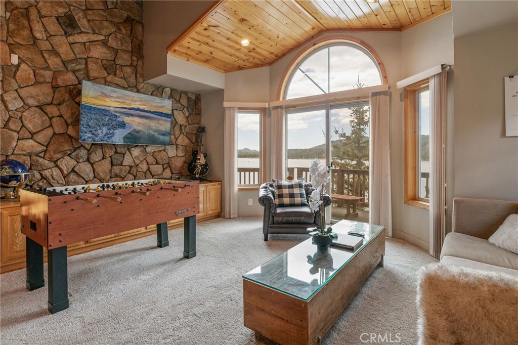 42012 Eagles Nest Property Photo 32