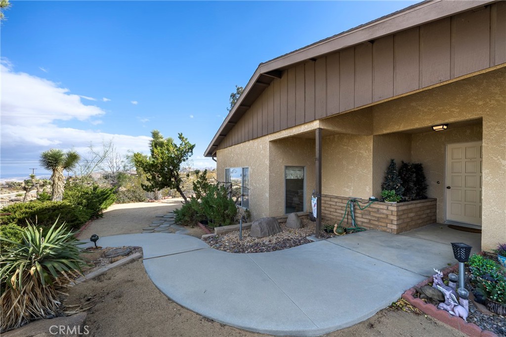 60383 Melton Trail Property Photo 5