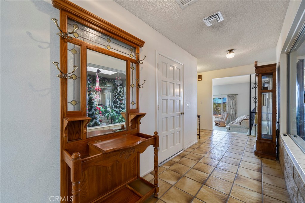 60383 Melton Trail Property Photo 7