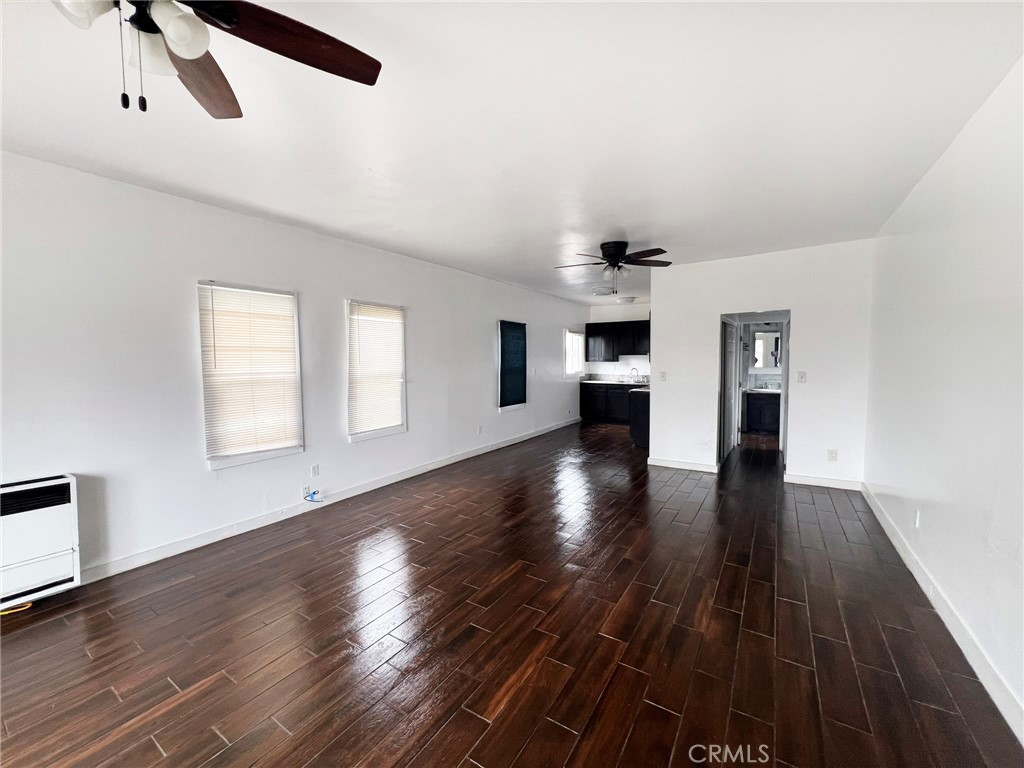 1135 E 3rd Street Property Photo 10