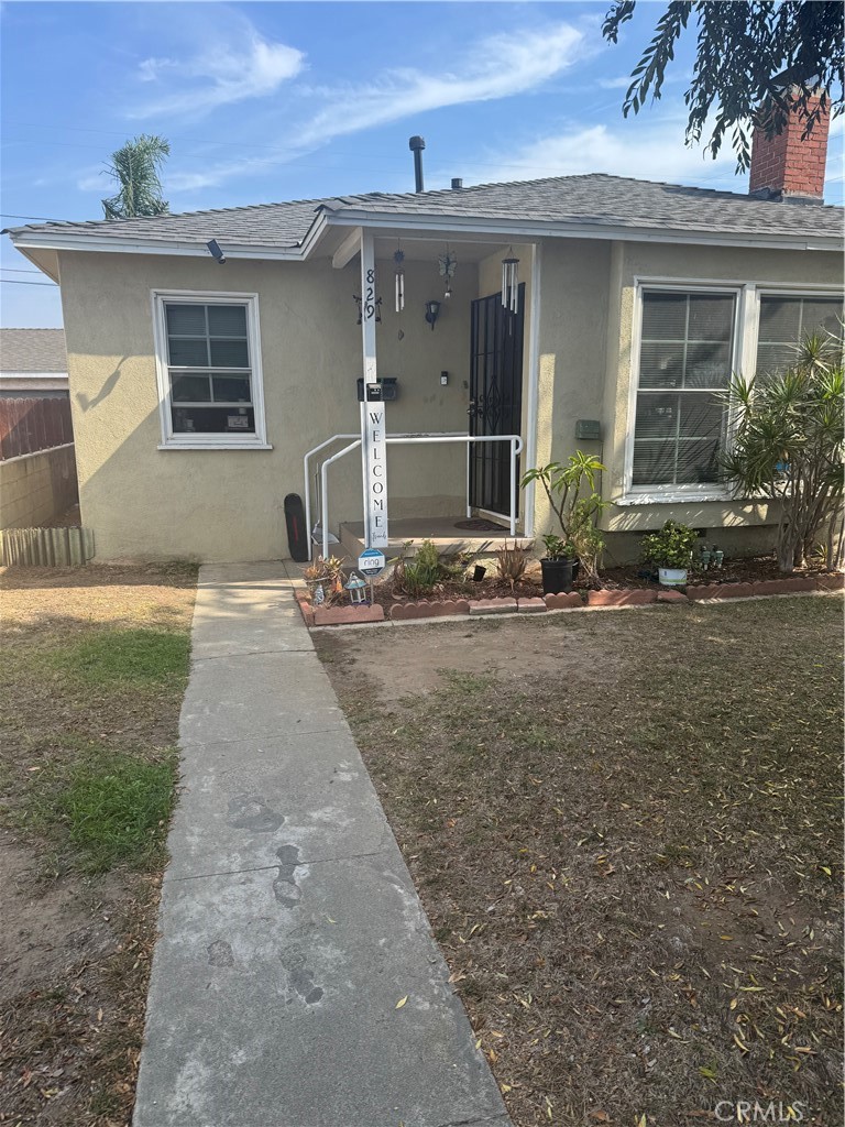 829 E 246th Street Property Photo 1