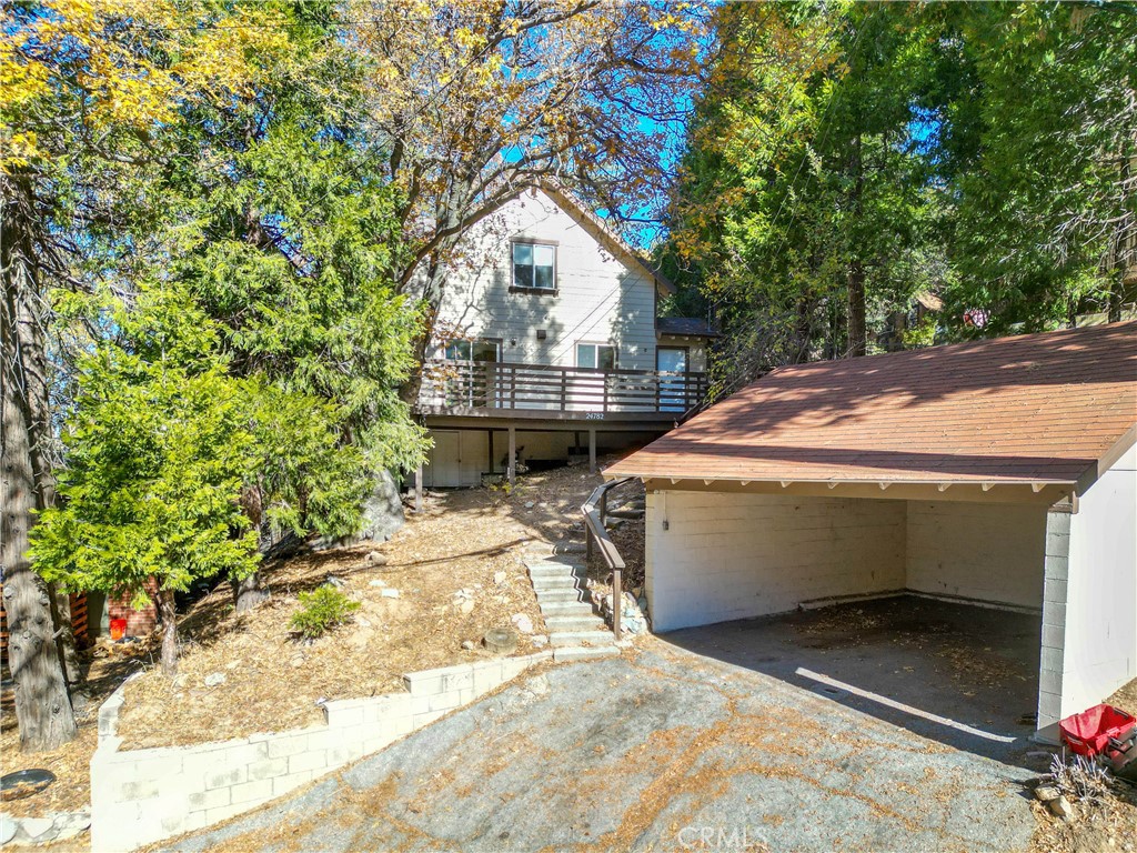 24782 Basel Drive Property Photo 2