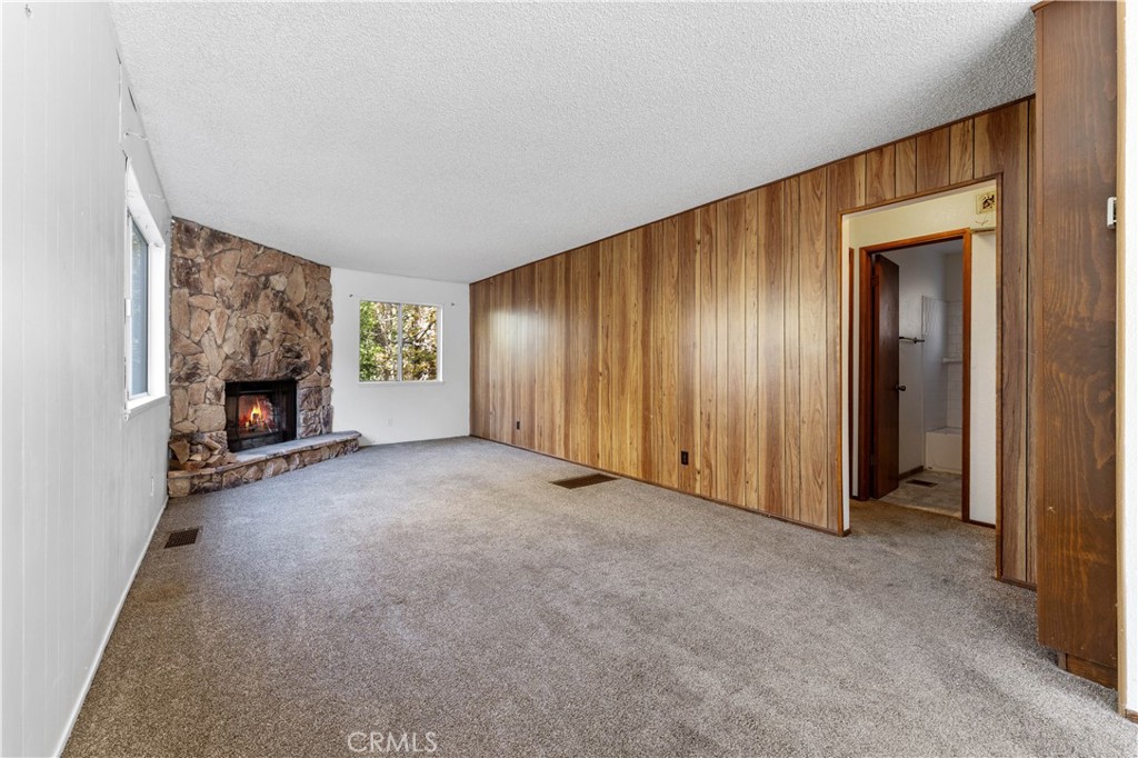 24782 Basel Drive Property Photo 7