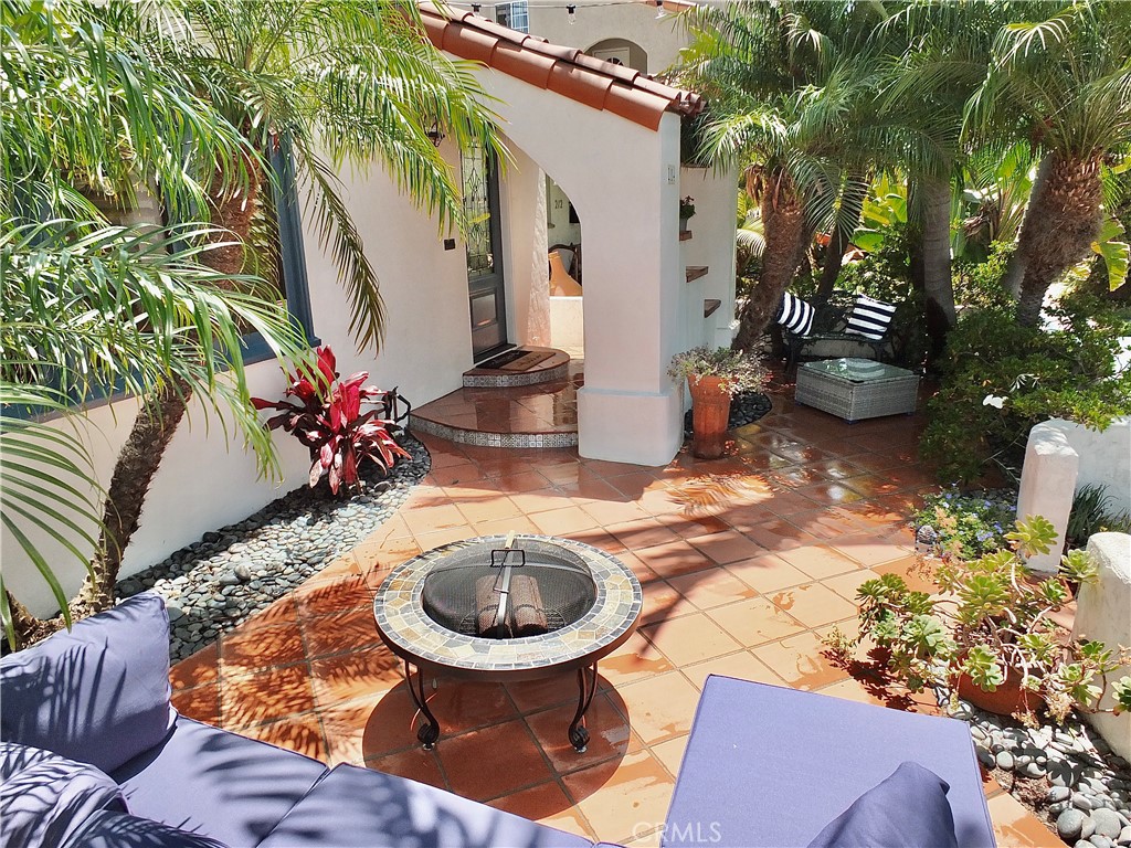 214 Glendora Avenue Property Photo 4