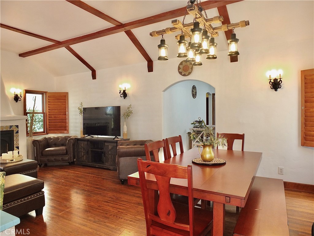 214 Glendora Avenue Property Photo 8