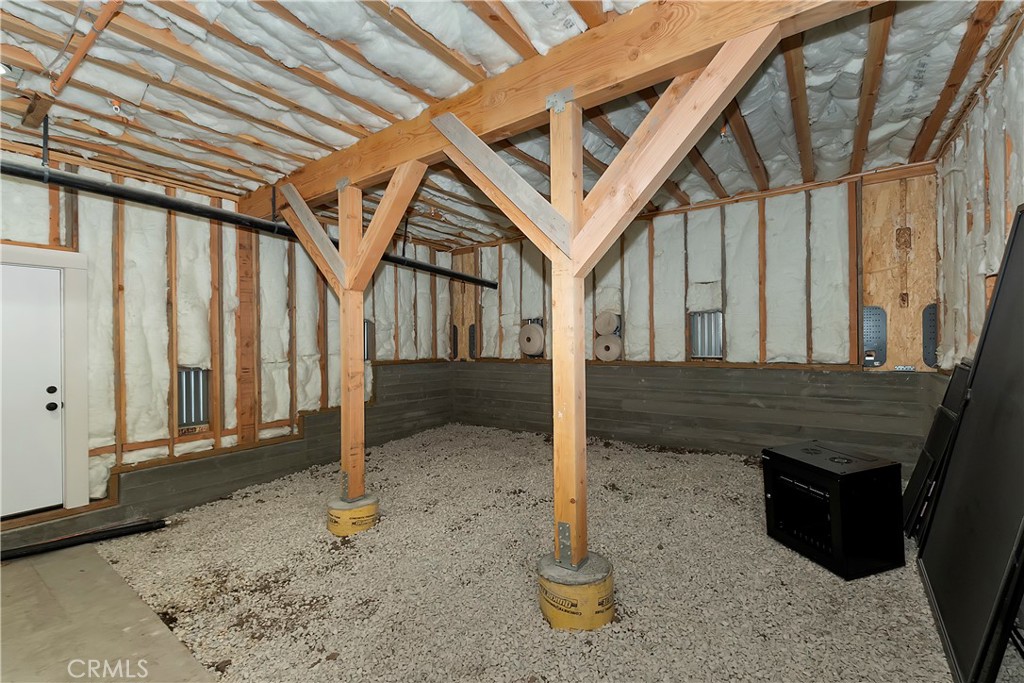556 Lucerne Drive Property Photo 33