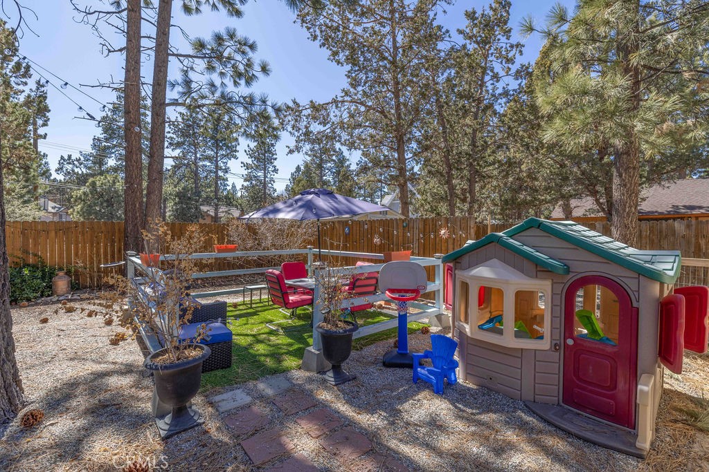 253 Whipple Drive Property Photo 32