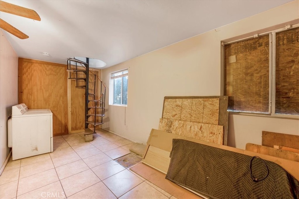 659 Ashlar Drive Property Photo 16