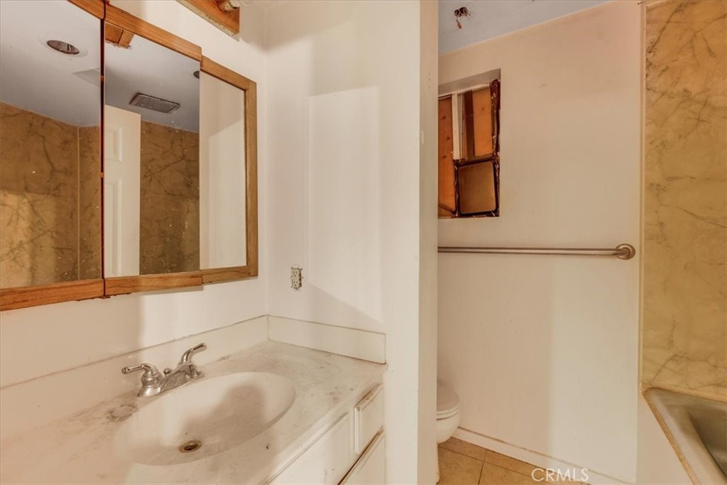 659 Ashlar Drive Property Photo 19