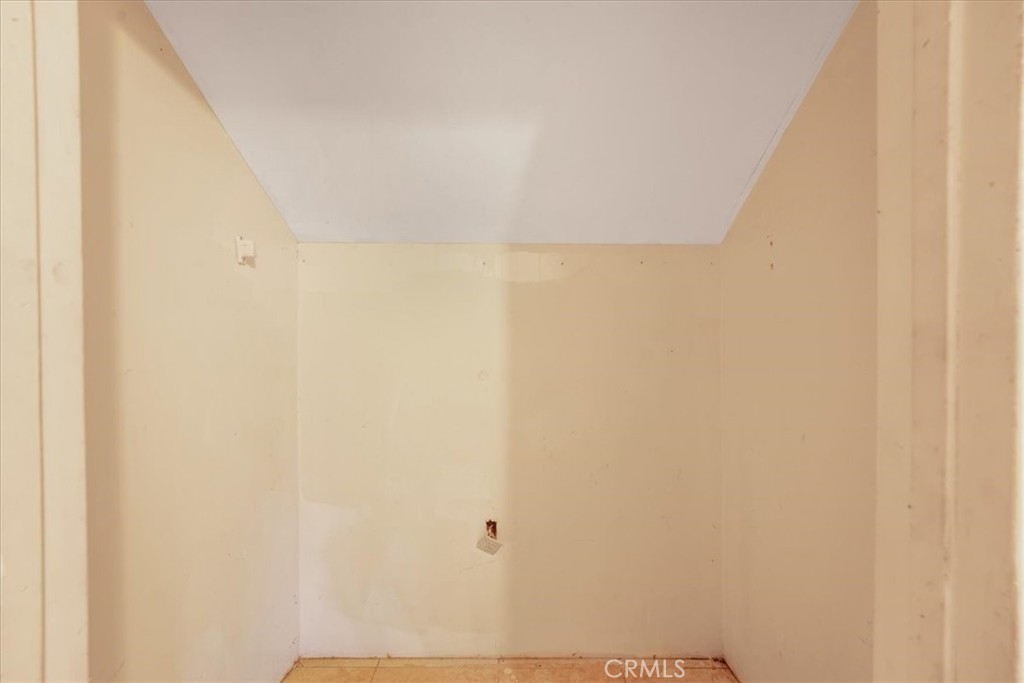 659 Ashlar Drive Property Photo 28