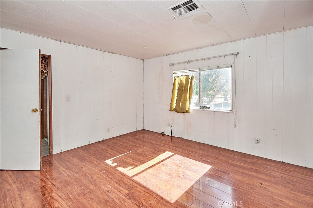 4190 Nielson Road Property Photo 11