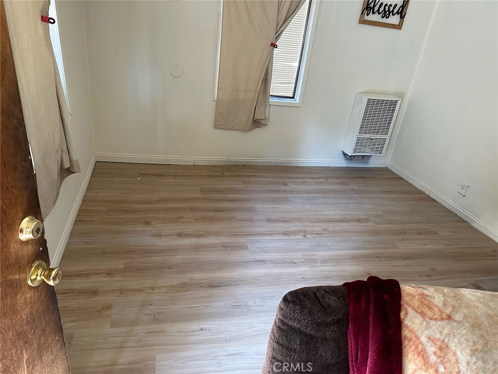 5102 Ithaca Avenue Property Photo 4