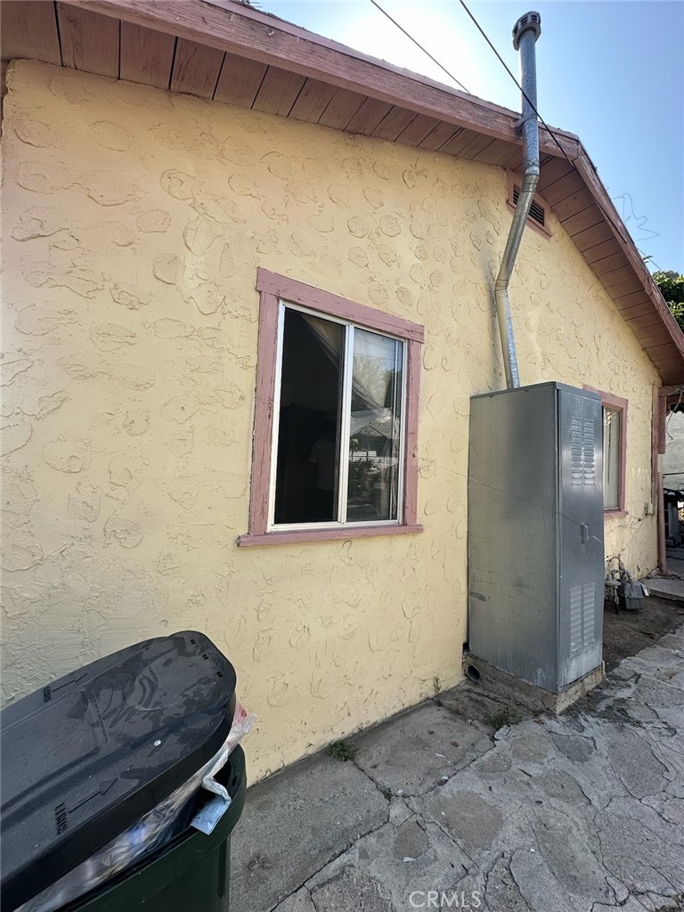 5102 Ithaca Avenue Property Photo 8
