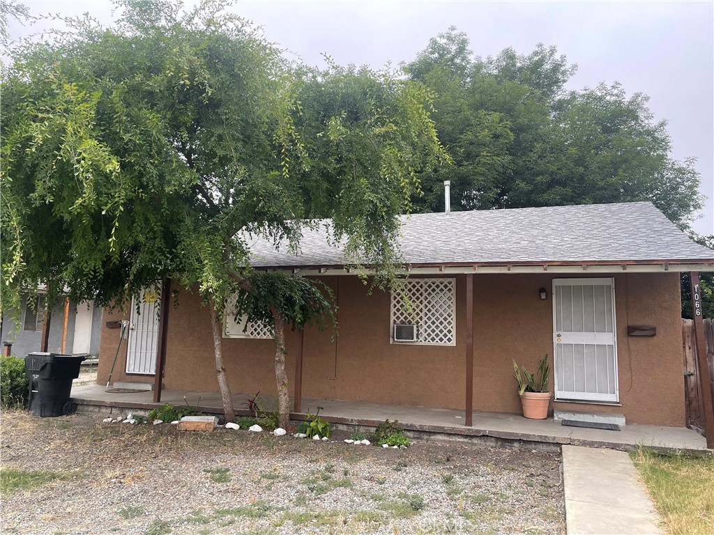 1064 Acacia Avenue Property Photo 1