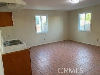 1162 E 43rd Place Property Photo 6