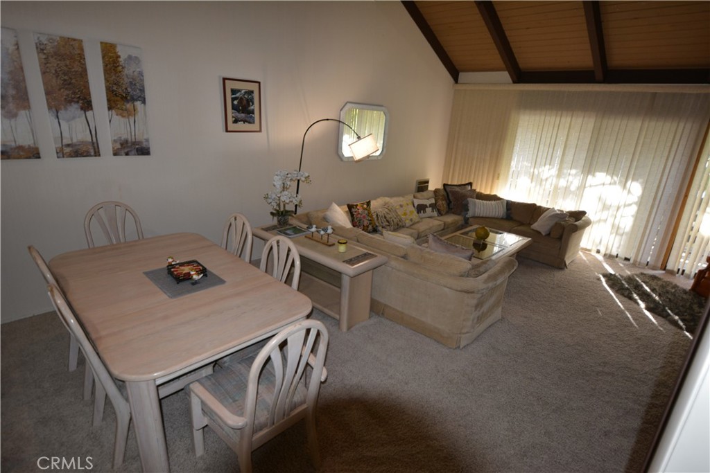 98 Tyrol Lane 306 Property Photo 17