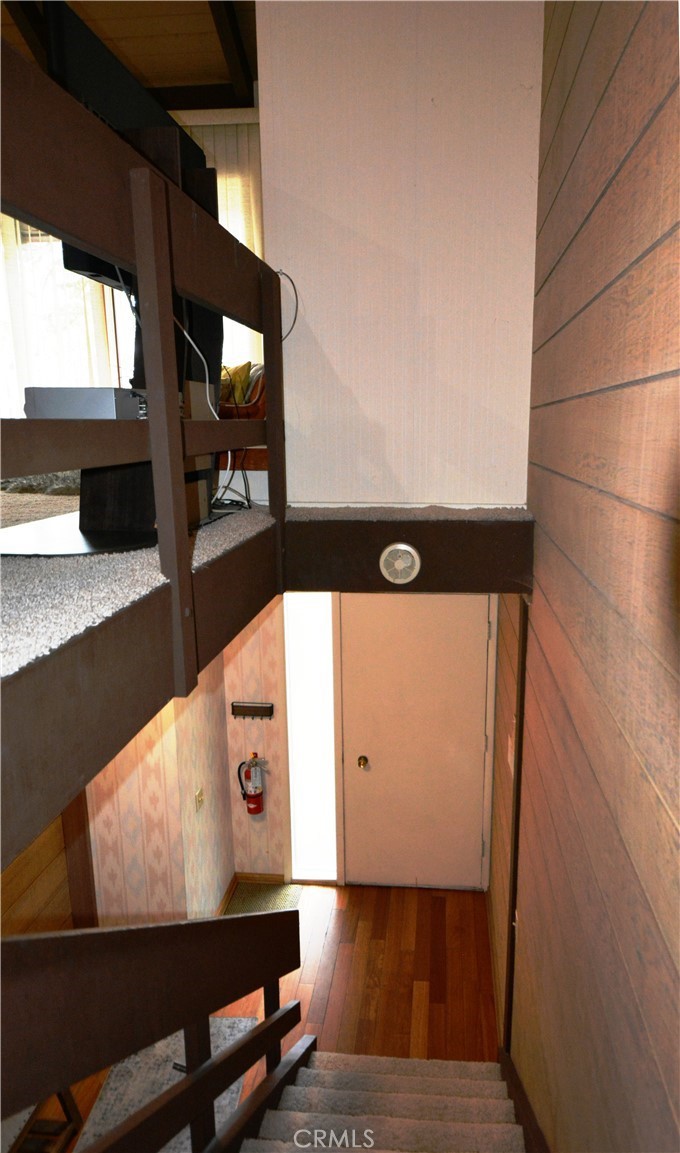 98 Tyrol Lane 306 Property Photo 32