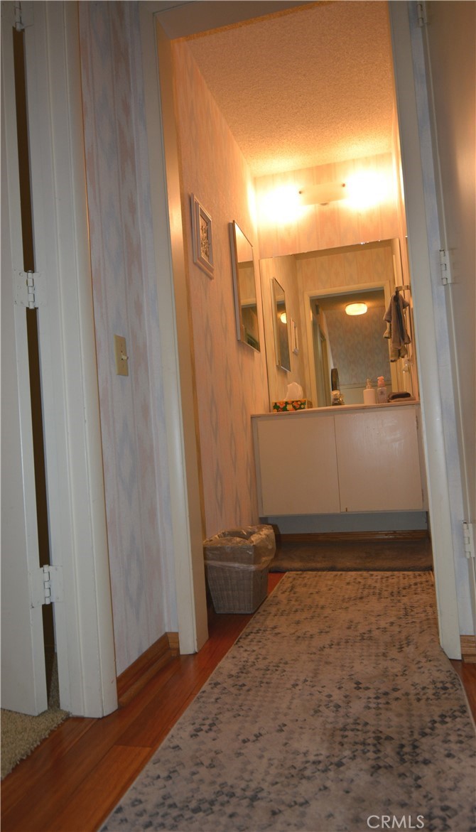 98 Tyrol Lane 306 Property Photo 34