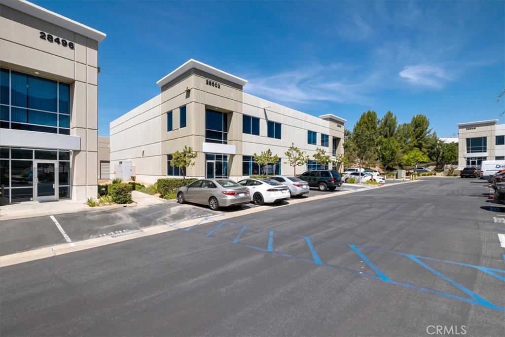 28502 Constellation Road Property Photo 6