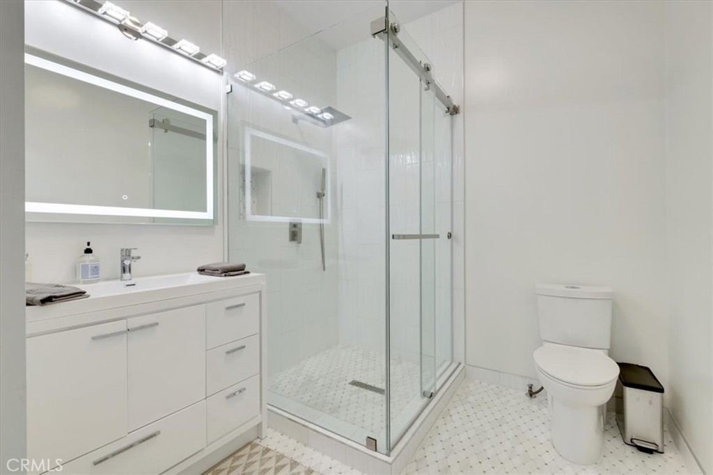 28502 Constellation Road Property Photo 24